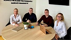 Duras je dlouholetá rodinná firma, na snímku Dominik Ha�muka (druhý zprava) se...