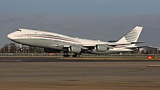 Americký prezident Donald Trump se v Kataru chystá pevzít Boeing 747-8 v...