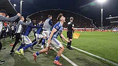 Nadení olomouckých hrá po závreném hvizdu.