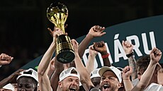 Olomou�tí hrá�i slaví zisk poháru proti Spart�.