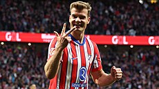 Alexander Sörloth slaví svj tetí gól v utkání proti Realu Sociedad.