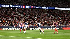 Alexander Sörloth st�ílí sv�j �tvrtý gól proti Realu Sociedad.