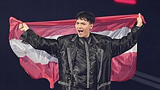 JJ na finále Eurovision Song Contest v Basileji (17. kvtna 2025).