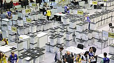 Sítání hlas v albánských parlamentních volbách. (12. kvtna 2025)