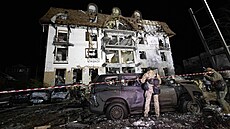 Ruským úderem poniený Park Hotel v Charkov, kde pobývali novinái. (11. ledna...