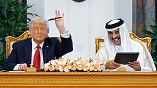 Katarský emír ejk Tamim bin Hamad Sání pivítal amerického prezidenta Donalda...