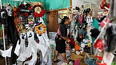 Americký Halloween se bez ínských dekorací neobejde. (15. kvtna 2025)