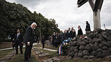 Tradiního pietního aktu v Terezín se zúastnil i prezident Petr Pavel. (18....