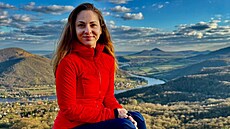 Tereza Bártová p�i své oblíbené �innosti - chození do kopc�. (13. kv�tna 2025)