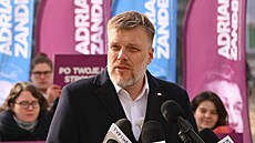 Polsk poslanec a pedseda levicov strany Lewica Razem Adrian Zandberg (45)