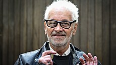 Fotograf Robert Vano zahájil svoji autorskou výstavu a sou�asn� pok�til novou...