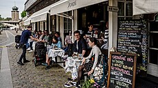 Restaurace Vltava na náplavce Raínova nábeí (23. dubna 2025)