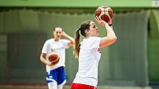 Alena Hanuová na tréninku eských basketbalistek