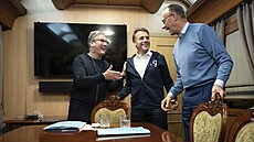 Do Kyjeva na setkání koalice ochotných p�ijeli francouzský prezident Macron,...