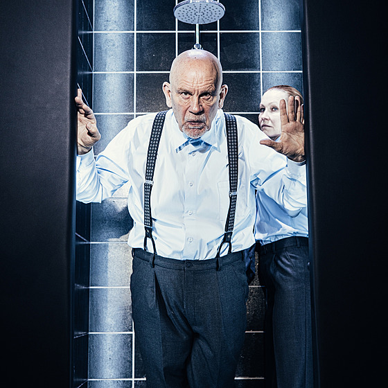 Do Prahy pijede hvzda amerického Hollywoodu John Malkovich. Pedstaví drama V...