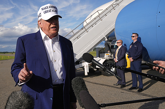 Donald Trump (25. kvtna 2025)