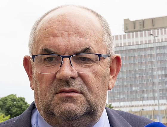 Odvolací soud eí pípad bývalého pedsedy eského fotbalu Miroslava Pelty a...