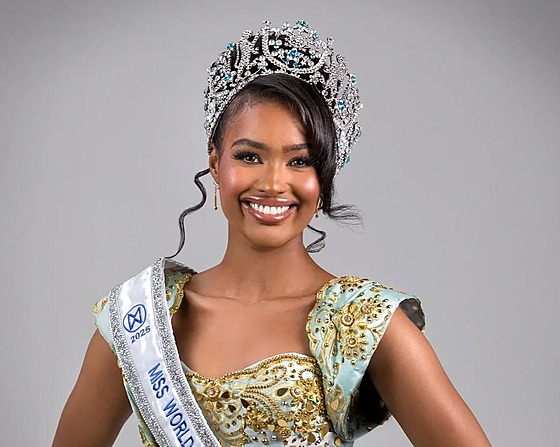 Miss World Somalia 2025 Zainab Jama