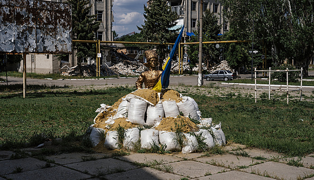 Anarchistické městečko Huljajpole v ruských rukou. Situace na jižní frontě nevěští konec bojů