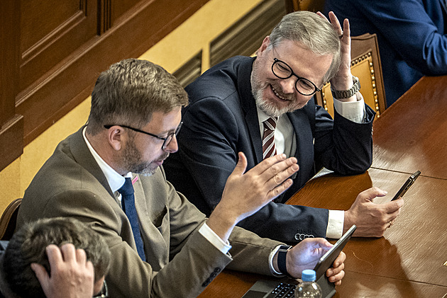 Sněmovna bude schvalovat několik zákonů. Opozice mluví o bitcoinech