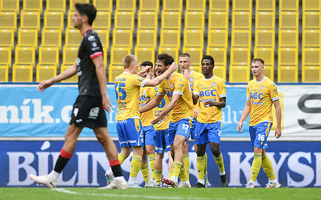 Jásira trápila samota, fanoušci ho milovali. V Česku si poradil i s ramadánem