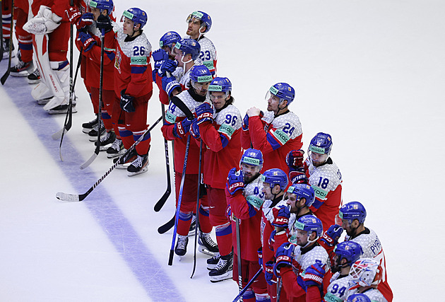 MS v hokeji ONLINE: Do Stockholmu přiletěl Kämpf, soupeře posílil Nylander
