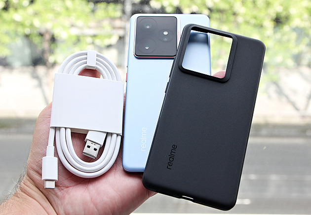 Super výkon a obří baterie za hezkou cenu. Test Realme GT 7