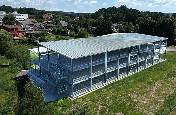 Pardubití radní si vzali pedlohu k parkovacímu domu Jih z Dolní Dobroue u...