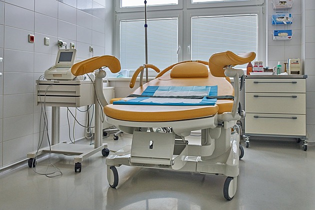 Vaše miminko, vaše volba: Krajská zdravotní představuje 6 porodnic pro porod