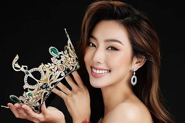 Bval krlovna krsy a influencerka Nguyen Thuc Thuy Tien (kvten 2025)