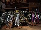 V praském Rudolfinu se koná poslední rozlouení s legendárním Jiím Bartokou....