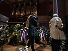 V praském Rudolfinu se koná poslední rozlouení s legendárním Jiím Bartokou....