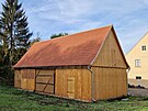 Dokonen stavba stodoly.