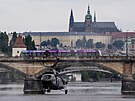 Armáda eské republiky si na praských náplavkách pipomíná 80. výroí od konce...