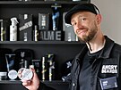 Tomá� �ech, zakladatel a majitel kosmetické firmy Angry Beards, odchází z...