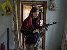 Záporo�ská oblast. 102. brigáda teritoriální obrany p�evzala FPV drony, které...