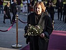 Here�ka Lenka Termerová p�ichází do Rudolfina na poslední rozlou�ení s Ji�ím...