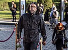 Herec Pavel Li�ka p�ichází do Rudolfina na poslední rozlou�ení s Ji�ím...