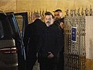 Andrea Barto�ková odjí�dí z Rudolfina, kde se konalo rozlou�ení s jejím mu�em...