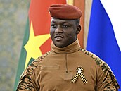 Lídr vojenské junty Burkiny Faso Ibrahim Traoré pi setkání s ruským...