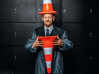 Hlasem Martina Stránského hovoí teba sarkastický doktor House, za co tento...