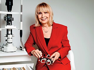 Pední specialistka v oblasti oní mikrochirurgie doc. MUDr. Drahomíra Baráková...