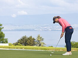 �eská golfistka Sára Kousková.