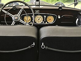 Opravený automobil �í�ského protektora Reinharda Heydricha v Památníku...