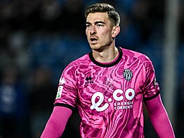 Fotbalový branká Jonathan Klinsmann, syn legendárního útoníka Jürgena...