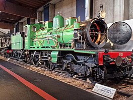CDT - �ty�válcová parní lokomotiva typu 211 z roku 1885