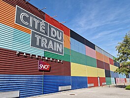 CDT