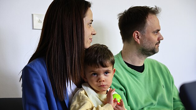 Rodie ptiletho Jaroslava absolvovali se synem adu nejrznjch vyeten. A lkai z Centra precizn medicny Fakultn nemocnice Brno u nj odhalili velmi vzcn Alazamiho syndrom.