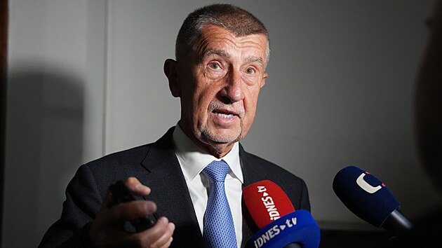 U Vrchnho soudu v Praze pokrauje kauza ap hnzdo. f ANO Andrej Babi a europoslankyn Jana Nagyov v n el obvinn z dotanho podvodu pi stavb farmy v roce 2008. (28. kvtna 2025)