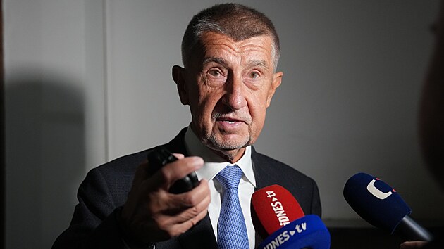 U Vrchn�ho soudu v Praze pokra�uje kauza �ap� hn�zdo. ��f ANO Andrej Babi� a europoslankyn� Jana Nagyov� v n� �el� obvin�n� z dota�n�ho podvodu p�i stavb� farmy v roce 2008. (28. kv�tna 2025)